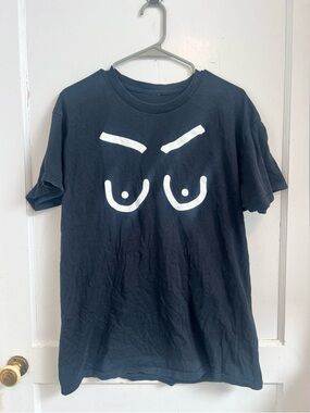 Breasts Graphic Tee Feminism
Furious Black Shirt Size M
